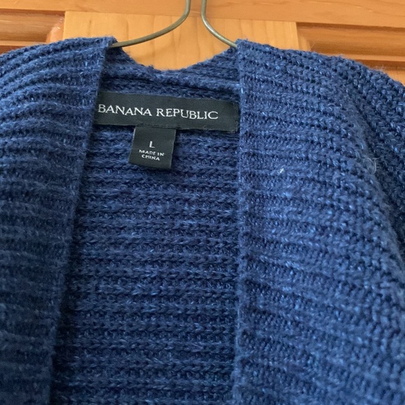 Banana Republic Cardigan - Size L - Picture 3 of 4